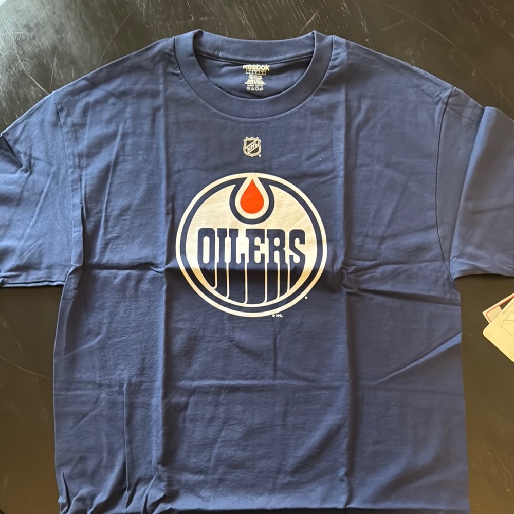 Reebok Edmonton oilers Yakupov Blue and Orange Short Sleeve Tee